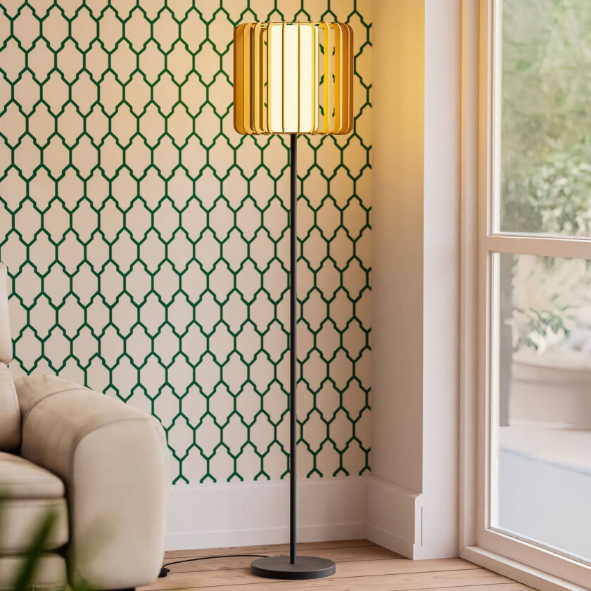 gulvlampe Viva, lysebrun, tre/metall, høyde 160 cm