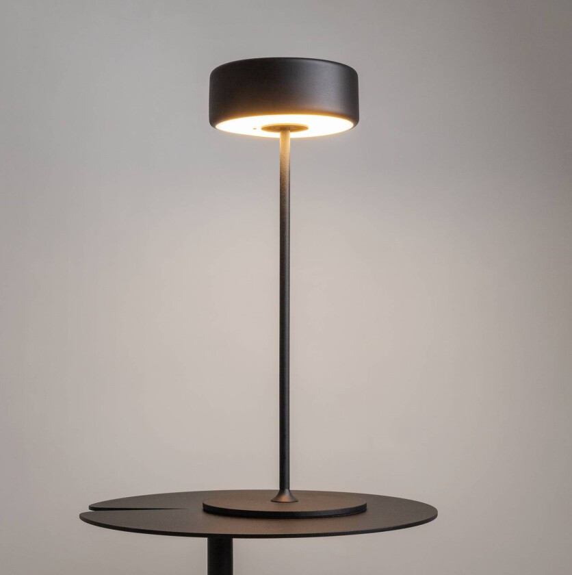 oppladbar LED-bordlampe AI Collaboration, aluminium, svart