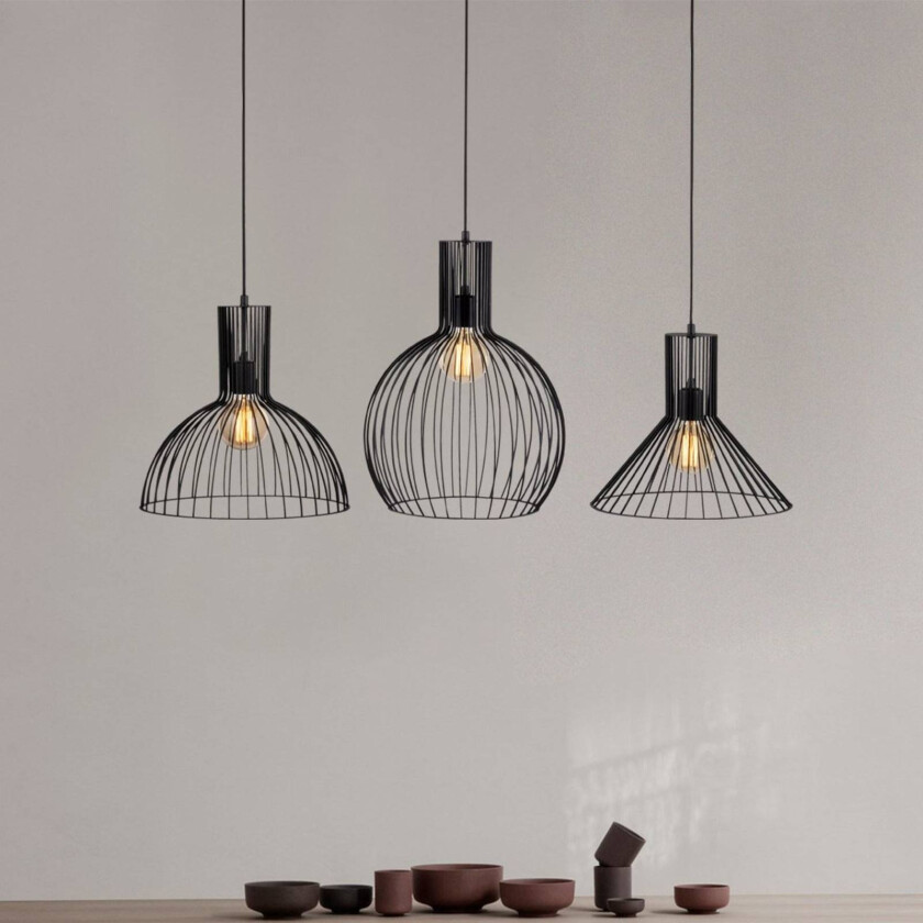 Hengelampe Fellini MR-768, svart, jern, 3 lyskilder, lineær