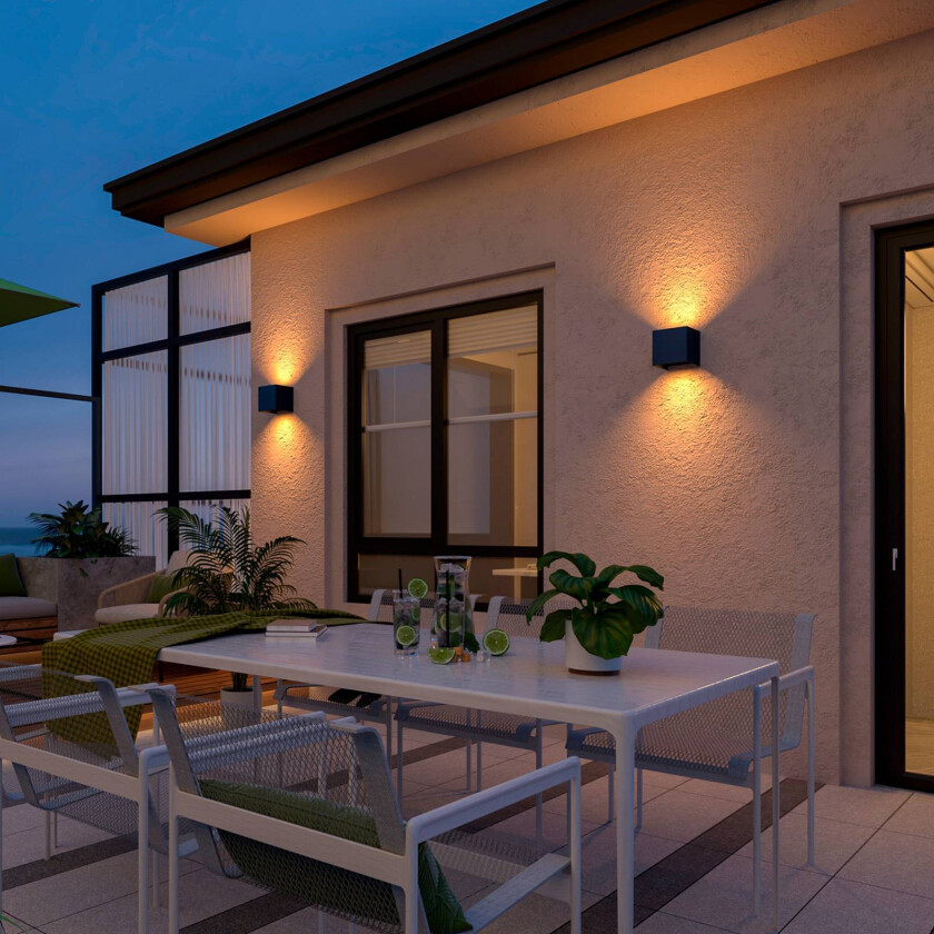 LED utendørs vegglampe Cube, opp/ned, høyde 10 cm, svart