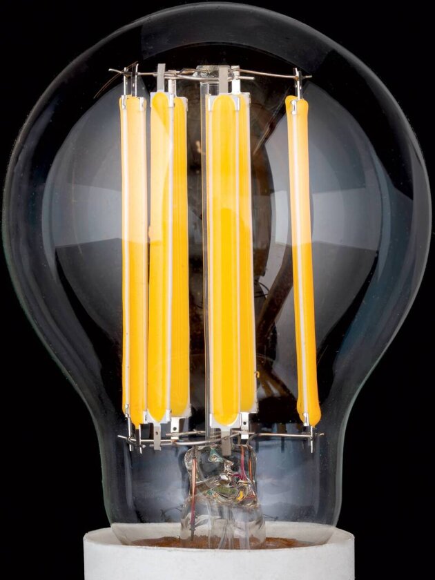LED glødepære E27 A60 klar 15W 827 2000lm dimmbar