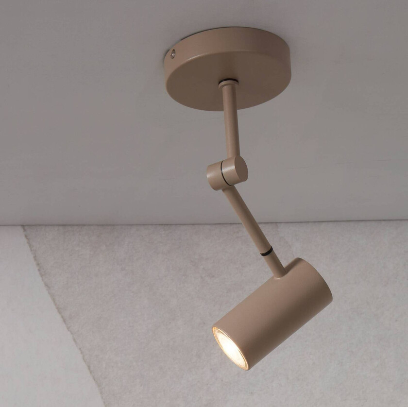 Det dreier seg om RoMi takspot Montreux, sand, justerbar