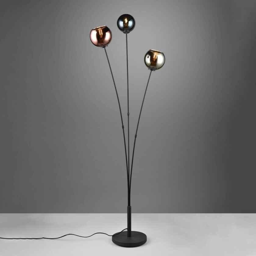 Gulvlampe Sheldon med tre glasskuleskjermer