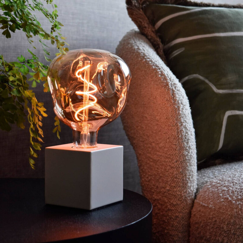 XXL Organic Neo LED E27 4W G125 dim gull