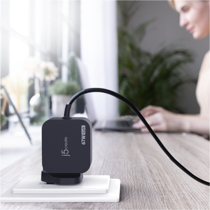 J5create Jup1565dcf3a-Fn - Strømadapter - Gan, Med 3 Typer Dc-Kontakter - 67 Watt - 3.3 A - Pd 2.0, Pd 3.0 (24 Pin Usb-C) - Svart - Storbritannia