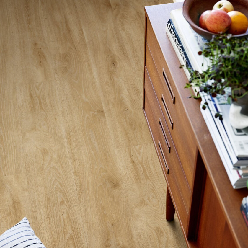 PERGO VINYLGULV MODERN PLANK NATURAL HIGHLAND OAK OPTIMUM KLIKK