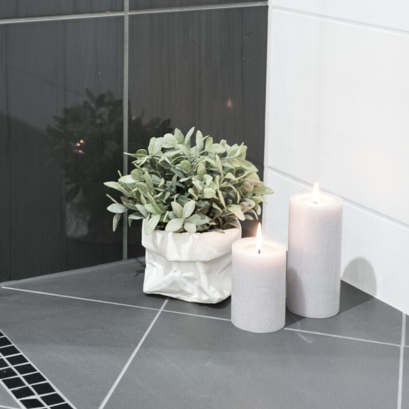 CRYSTAL MOSAIC GLOSSY BLACK
