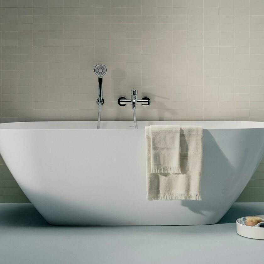 LAUFEN LUA FRITTSTÅENDE BADEKAR 170X75 HVIT