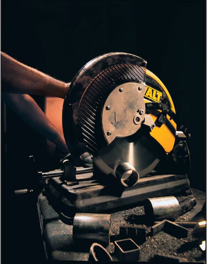 DEWALT METALLKAPPEMASKIN 355MM DW872 DW