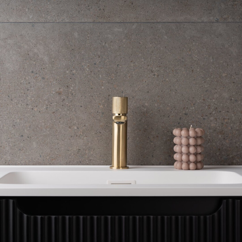 CELESTE ALTON SERVANTBATTERI MESSING