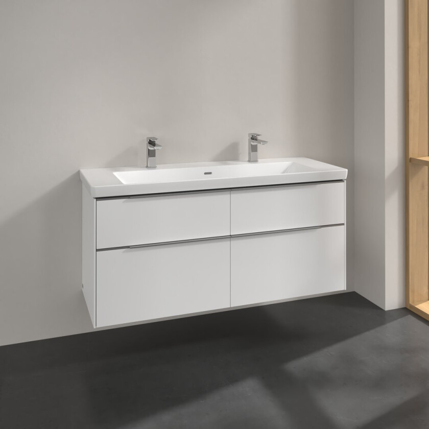 VILLEROY & BOCH SUBWAY 3.0 SERVANTSKAP 127X57 BRILLIANT WHITE HÅNDTAK I KROM