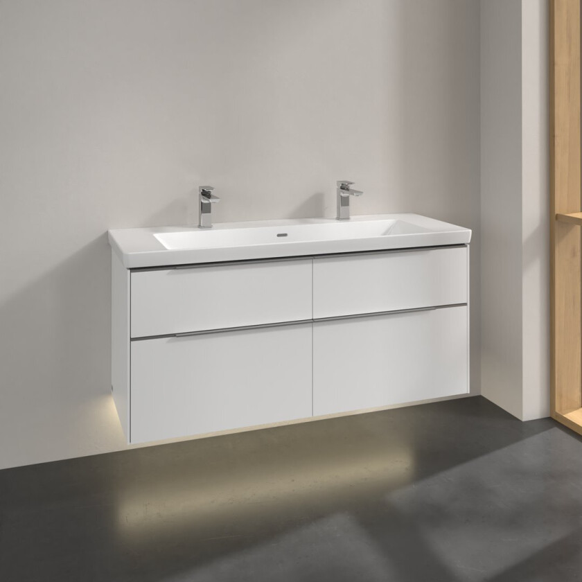 VILLEROY & BOCH SUBWAY 3.0 SERVANTSKAP 127X57 PURE WHITE M/LYS HÅNDTAK I KROM