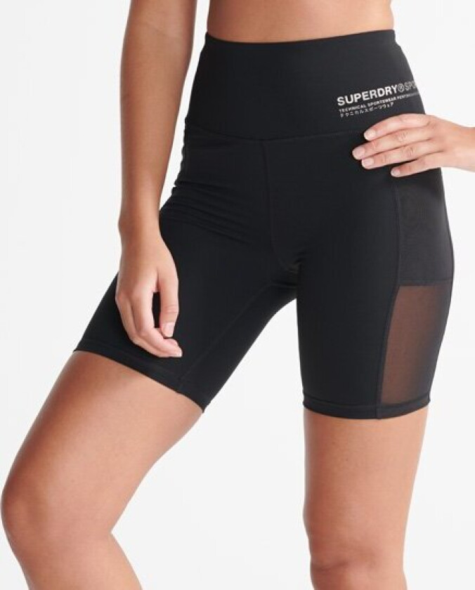 Sport Sval og ettersittende shorts