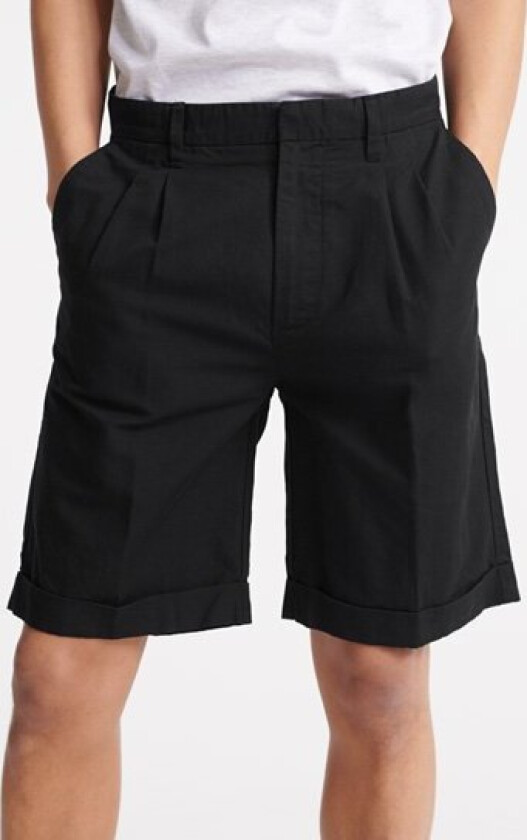 Edit Pleat Chino-shorts