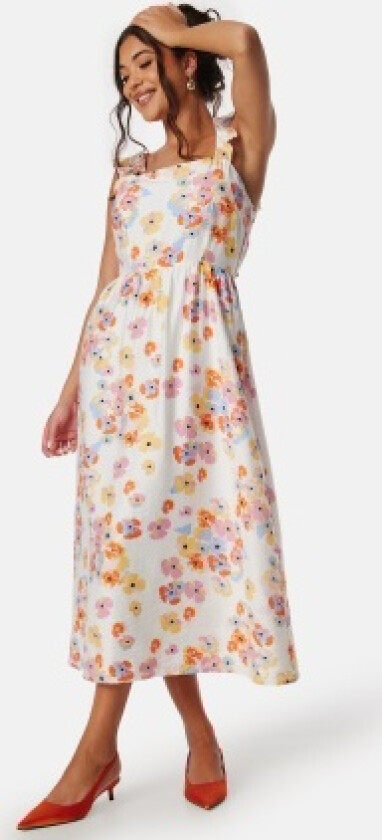 Pckarlson SL open back tie dress White/Floral XL