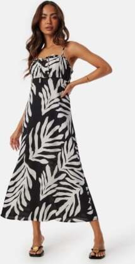 Onlnova life lux alexa long dress Black/Patterned XL