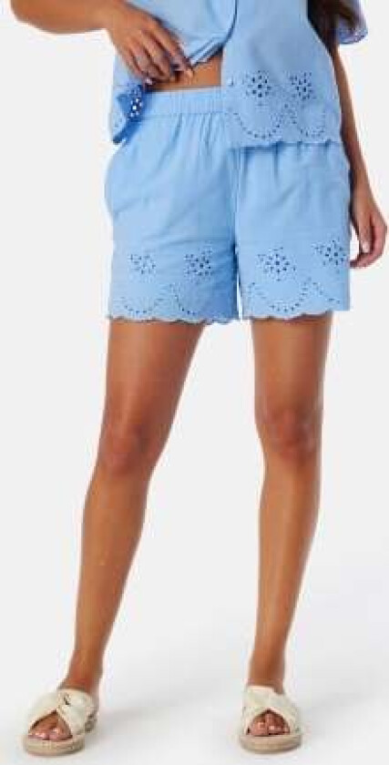 Pcalmina Embroidery Shorts Hydrangea XS
