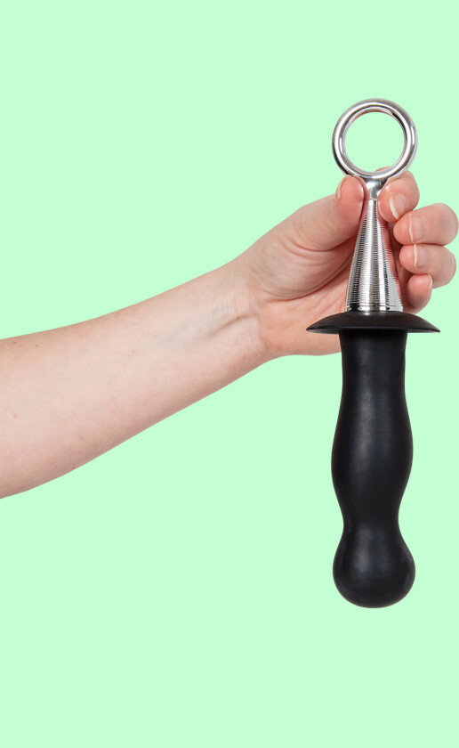 #2 Silicone Plug With Finger Ring