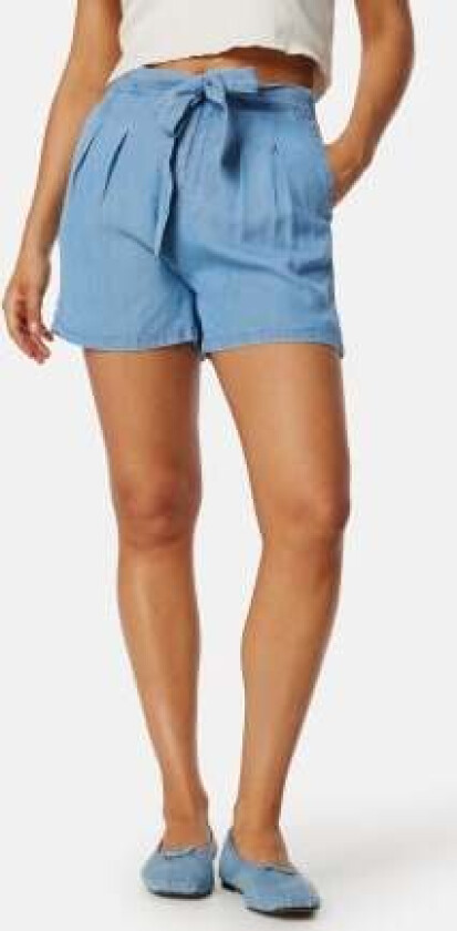 Mia Loose Summer Shorts Light Blue Denim M