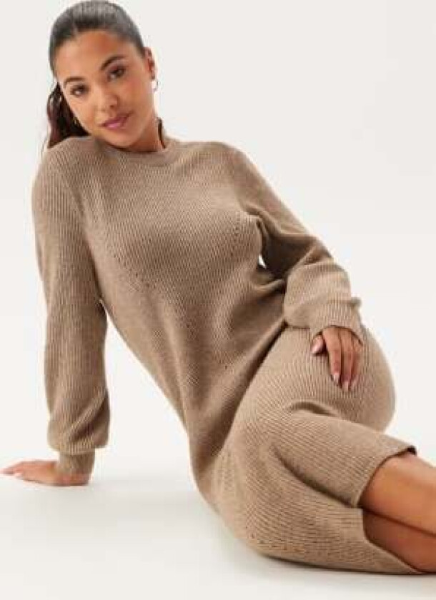 Objditte Re L/S KNIT MIDI DRES Desert Taupe Detail:melange M