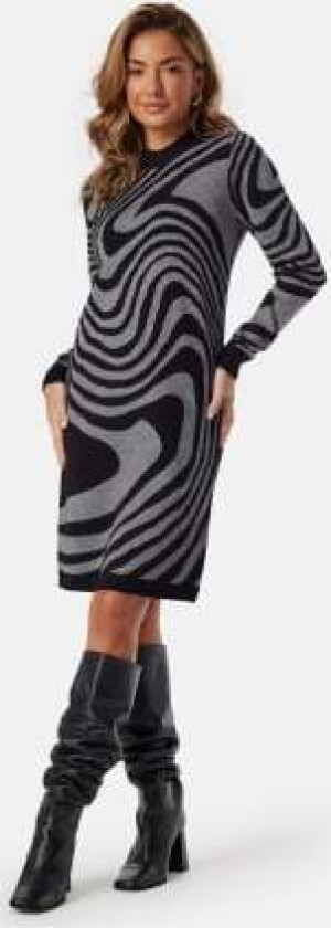 Ray L/S Knit Dress AOP Black Pattern:Medium grey me XS