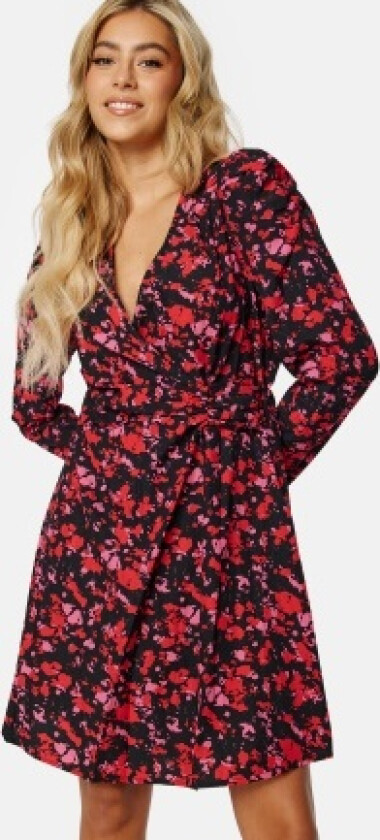 Faline LS Wrap Dress BlackAOP:Graphic S