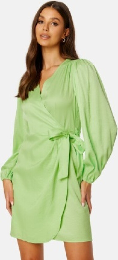 Stine LS Short Wrap Dress Pistachio Green 40
