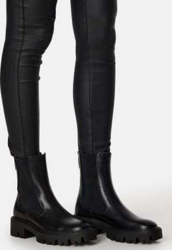 Betty PU Boot Black 38