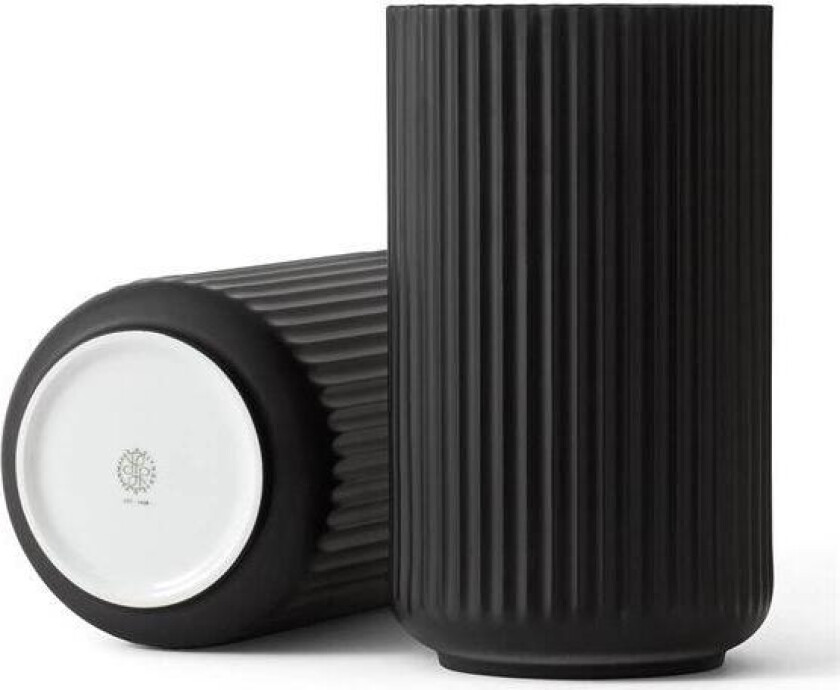 - Vase 31 svart