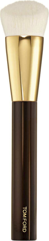 Bilde av Shade and Illuminate Foundation Brush 2. 5 - Ansikt