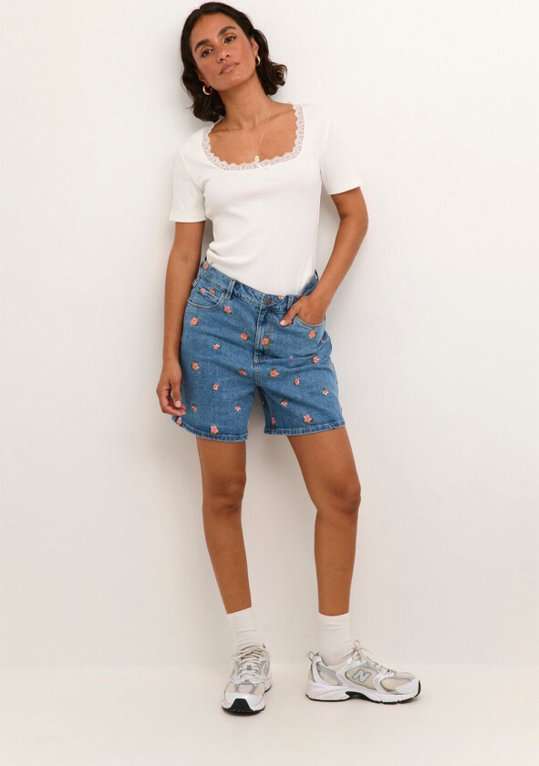 Kababeth Denim Shorts Str 46 - Denim Shorts
