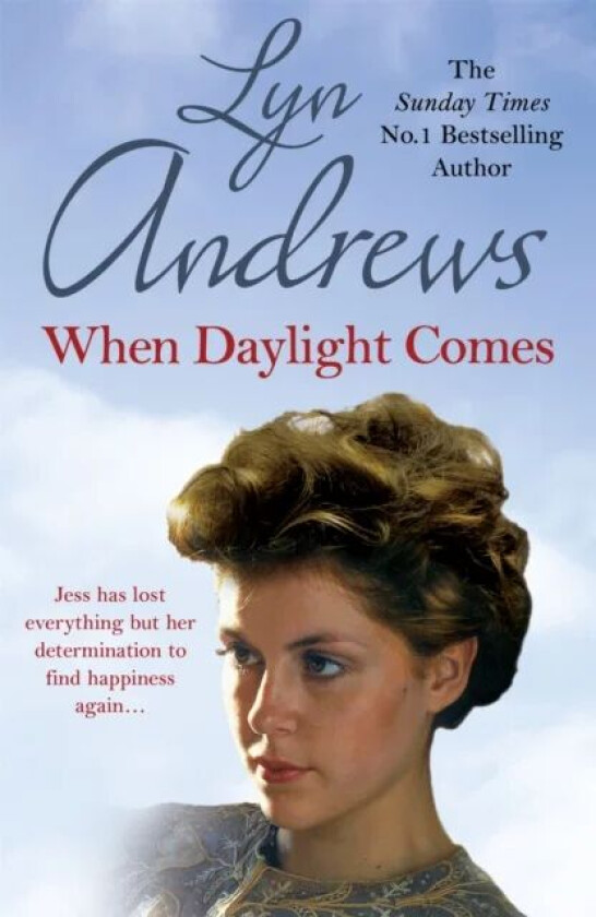 When Daylight Comes av Lyn Andrews