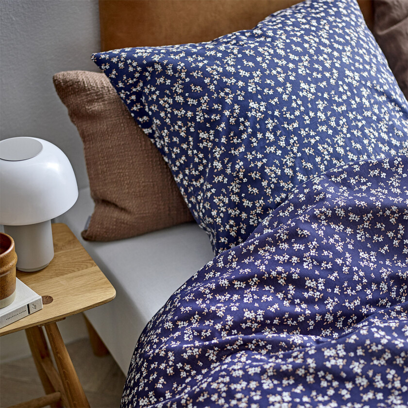 Sengesett 140x200 Painter's Garden Navy Blue Str L:200cm B:140cm H:0.1cm - Sengetøy Bomull