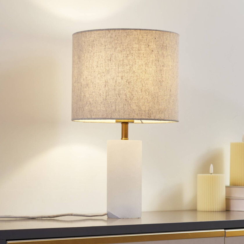 Lindby bordlampe alabaster, hvit/beige, Ø 25 cm, marmor