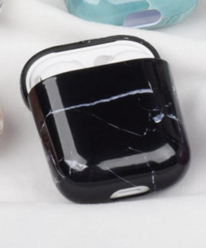 Airpods deksel i svart med hvit marmormønstre Black one size