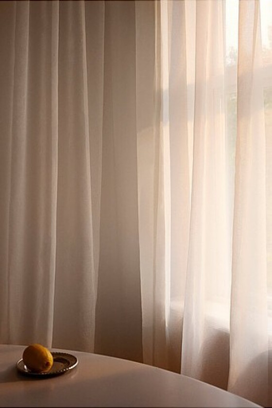 KIRA målbestilt rent gardin