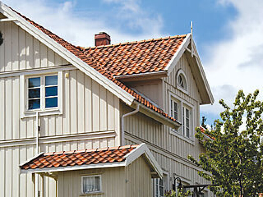 Kledning rektangulær gran 22x123 mm grunnet klasse 1 hvit