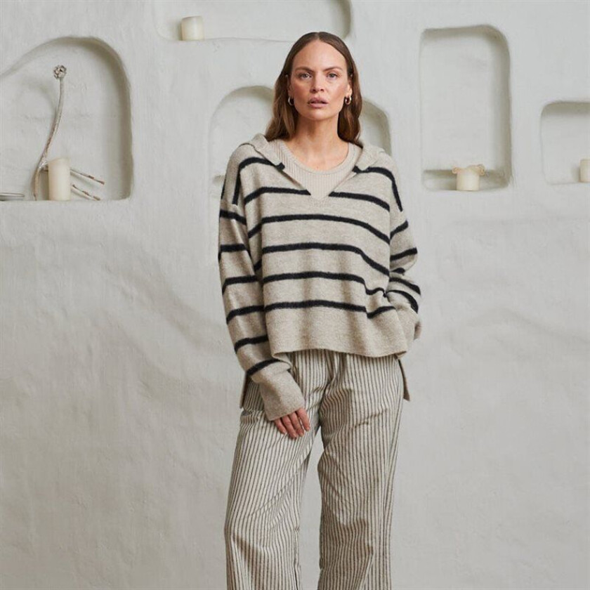 Lowry Stripe - Beige Combo Beige M