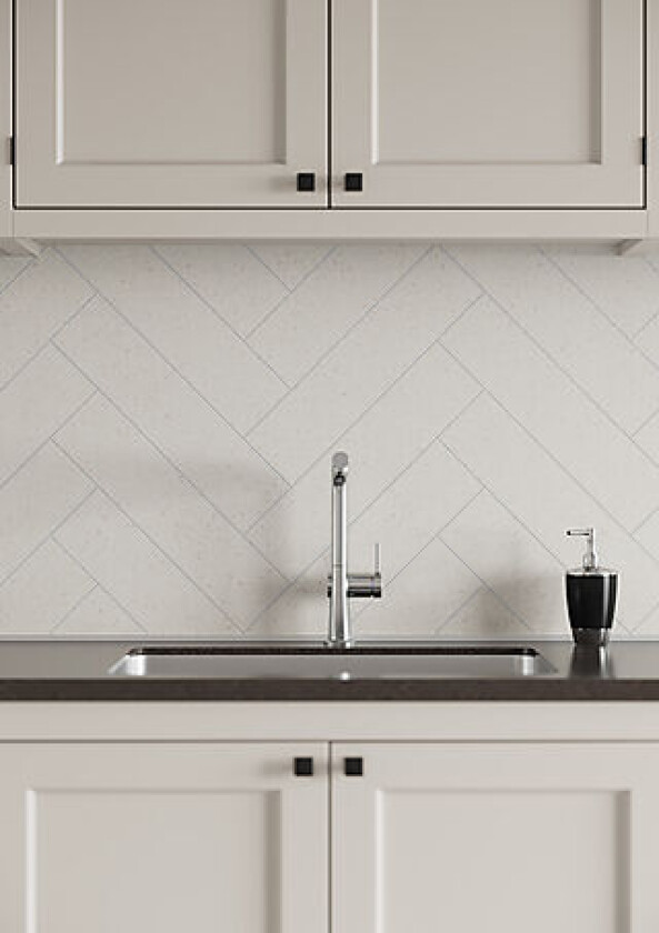 Kjøkkenpl 4001km72s terrasso light fishbone 10x620x580