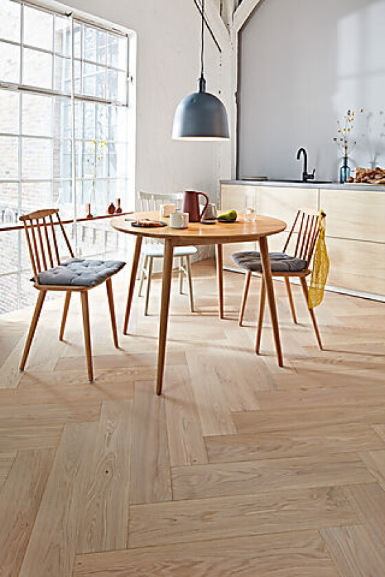 Parkett fiskeben a-plank hvit natural olje