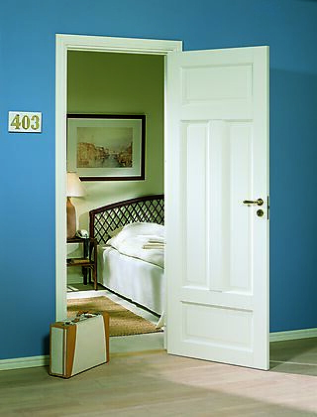 Dørbl craft 04n 8x21 hvit malt klassisk fyllingsdør