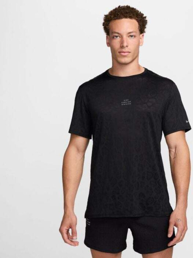 Dri-FIT Rise 365 Run Division SS Tee