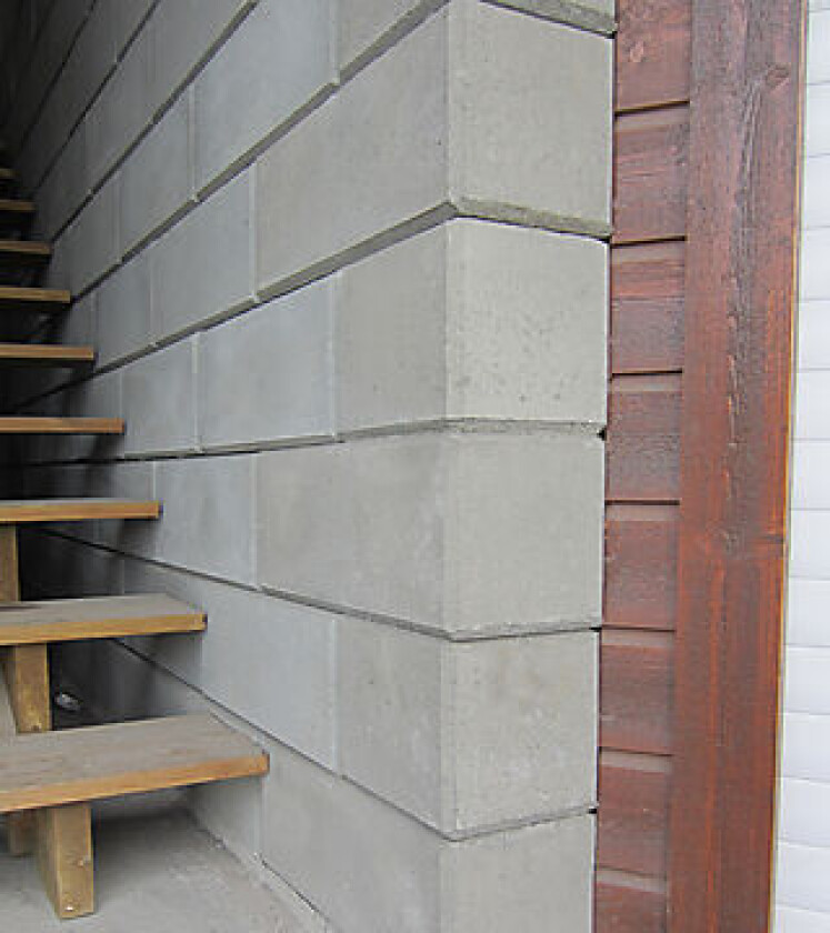 Forsk.blokk glatt 20 cm halv ende 25x20x20