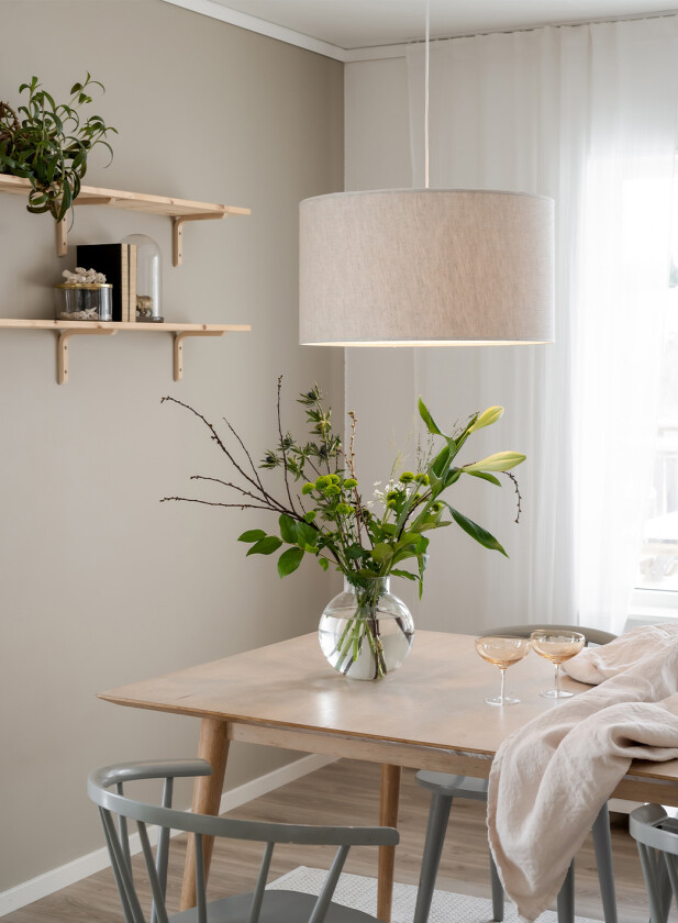 Sara taklampe lin Ø55 - natur