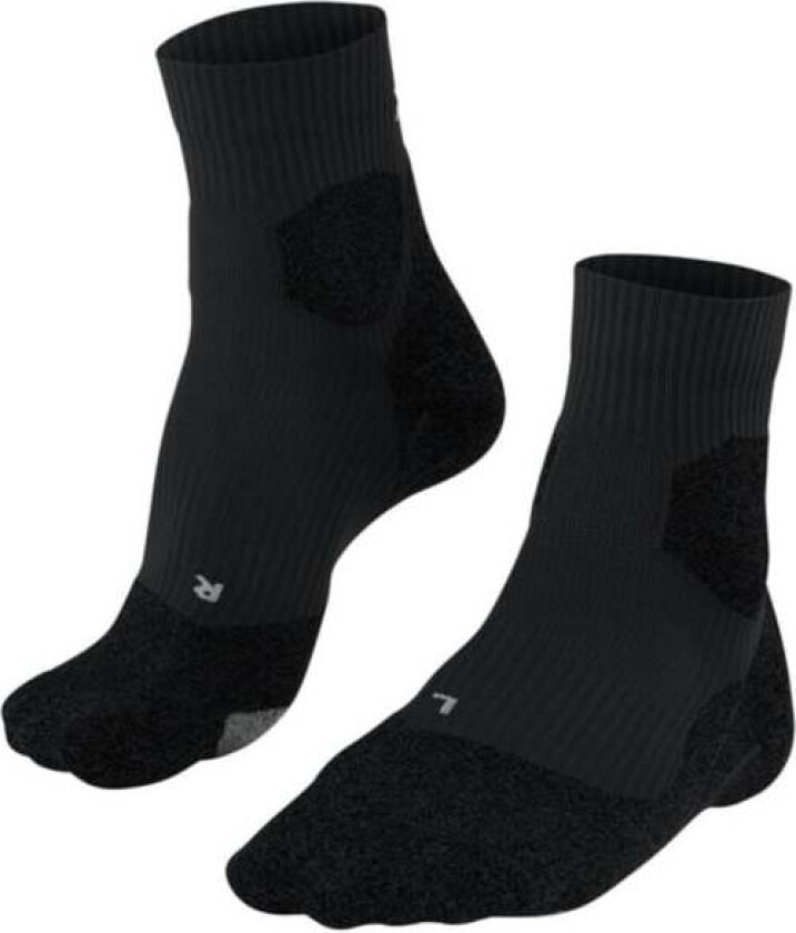 RU Trail Grip Socks