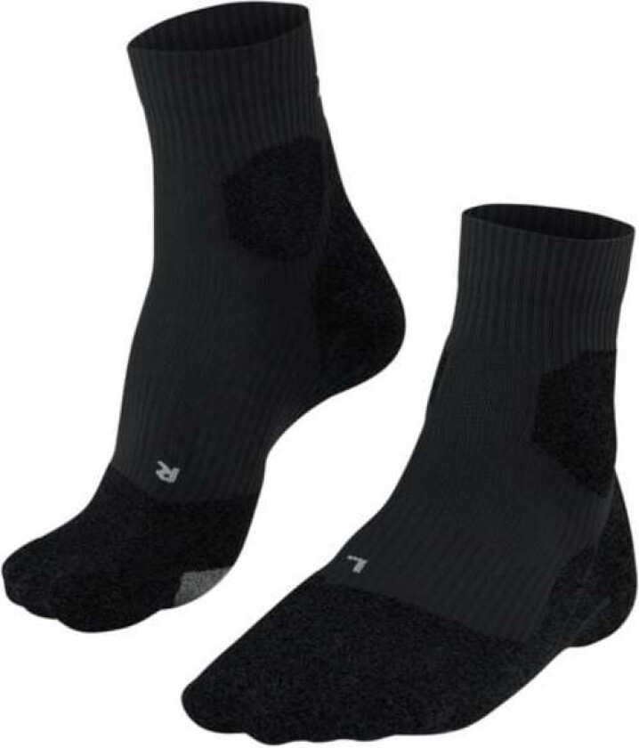 RU Trail Grip Socks
