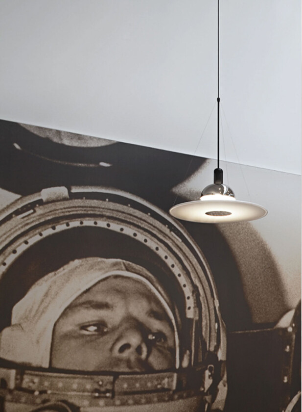 Frisbi taklampe Ø60- frostet/krom