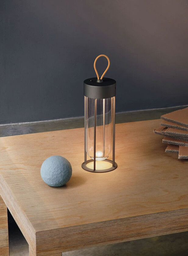 In Vitro Unplugged oppladbar - sort