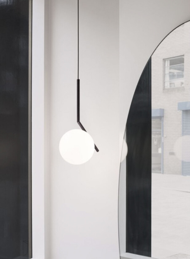 IC S2 taklampe H70 - sort