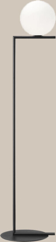 IC F1 gulvlampe H135 - sort